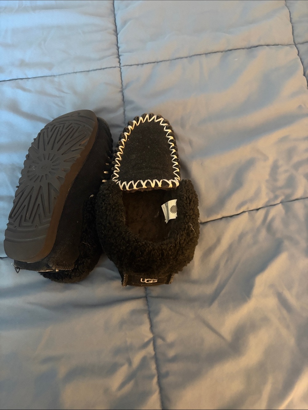 UGG Black Sherpa Moccasin Slippers with Contrast Stitch